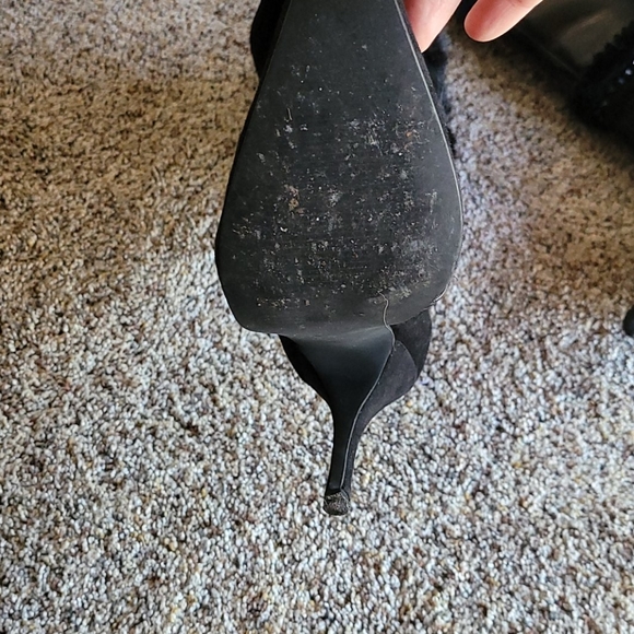 Boots - Picture 4 of 6